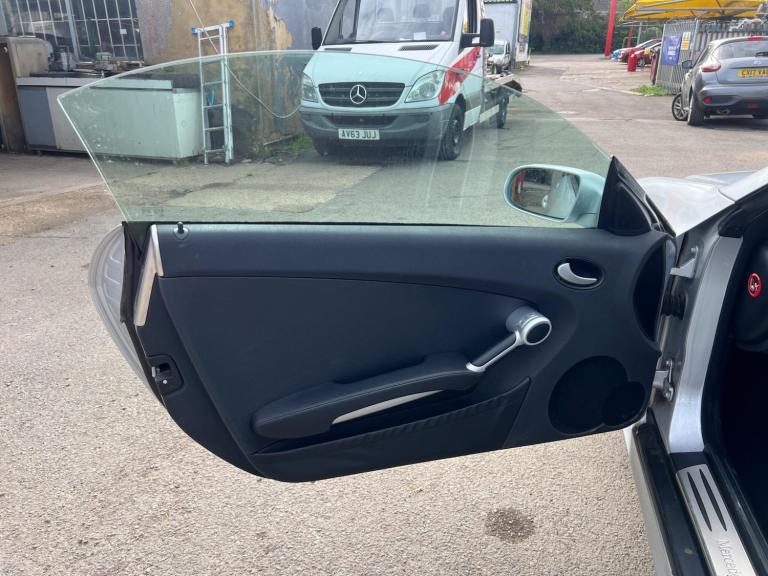 2005 Mercedes-Benz SLK 3.5 SLK350 2dr CONVERTIBLE Petrol Automatic