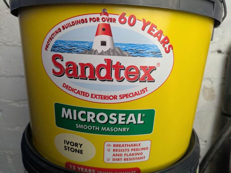 Sandtex Masonry Paint 3x10 litre