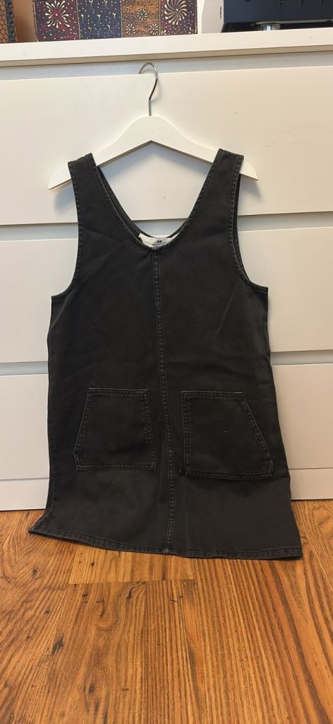 H n M Girls Summer Dress ( 7-8 years)