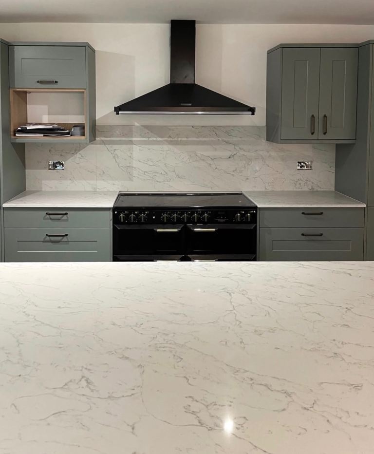 Quartz Kitchen Worktops – Supply & Fit – Nottingham