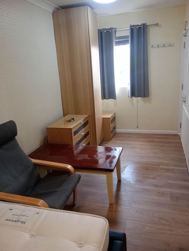 Double room for rent