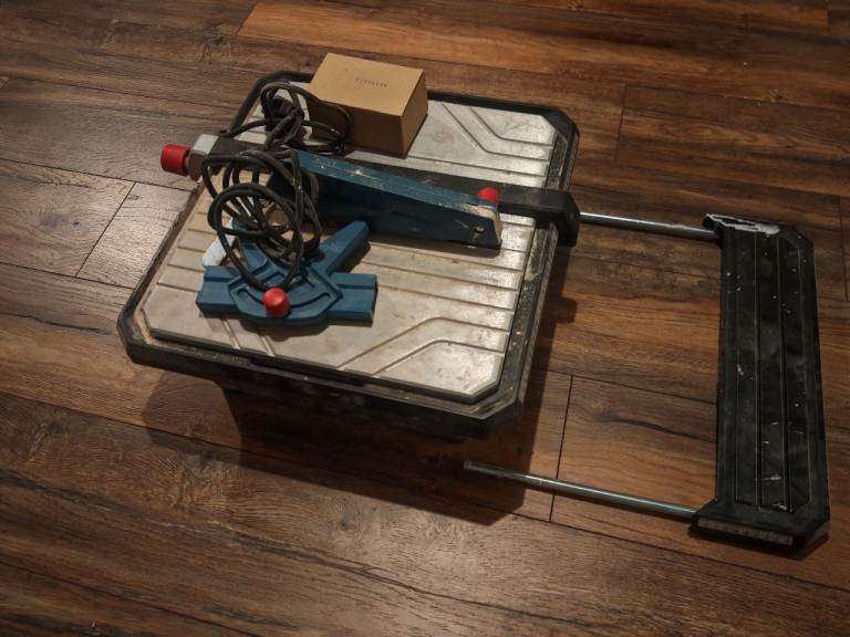 Erbauer ERB337TCB-A 750W Electric Tile Cutter 240V