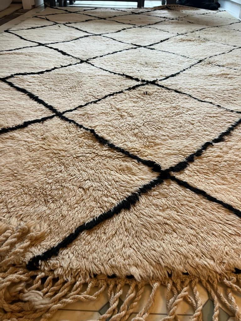 Hand knotted Moroccan Berber Rug