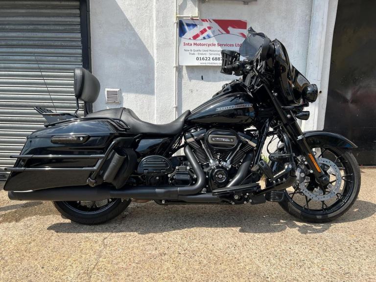 HARLEY-DAVIDSON STREET GLIDE SPECIAL 2020