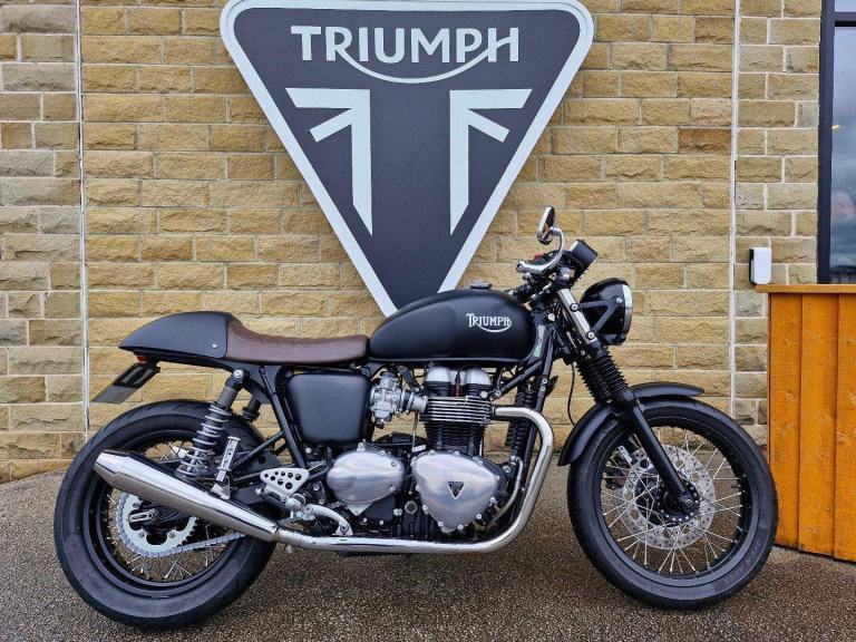 2013 Triumph Thruxton 'Custom' Stunning bike with just 4283 miles