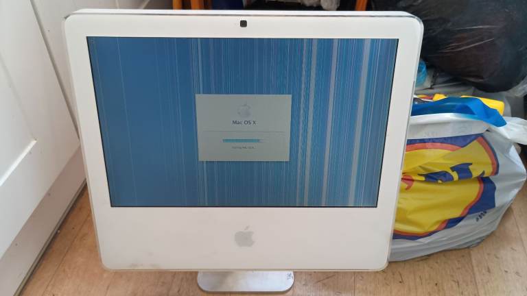 Apple Computer, iMac, MacBook, Model: A1144 (WORKING)