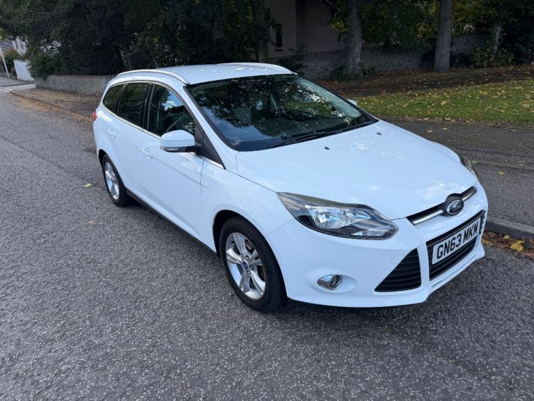 Ford, FOCUS, Estate, 2013, Semi-Auto, 1596 (cc), 5 doors