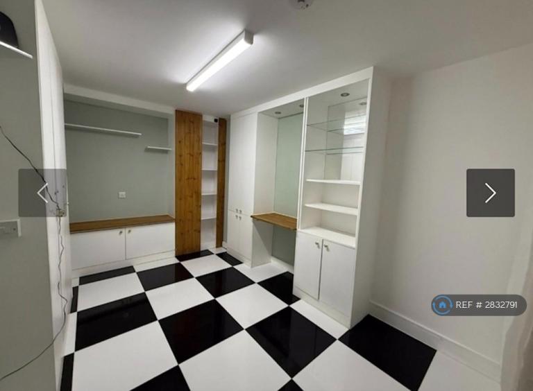 3 bedroom house in Greenfield Place, Hayes, UB3 (3 bed) (#2832791)