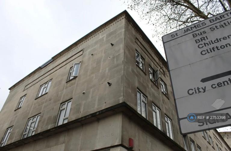 6 bedroom flat in Bond Street, Bristol, BS1 (6 bed) (#2753398)