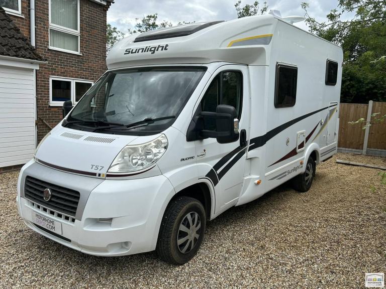 Dethleffs Sunlight T57, 3 Berth, 4 Belts, Hab Checked and Serviced