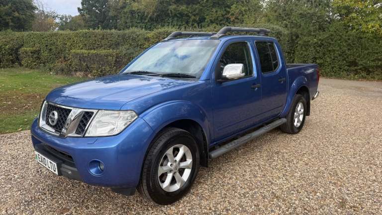 2010 Nissan Navara Double Cab Pick Up Tekna 2.5dCi 190 4WD Auto PICK UP Diesel Automatic