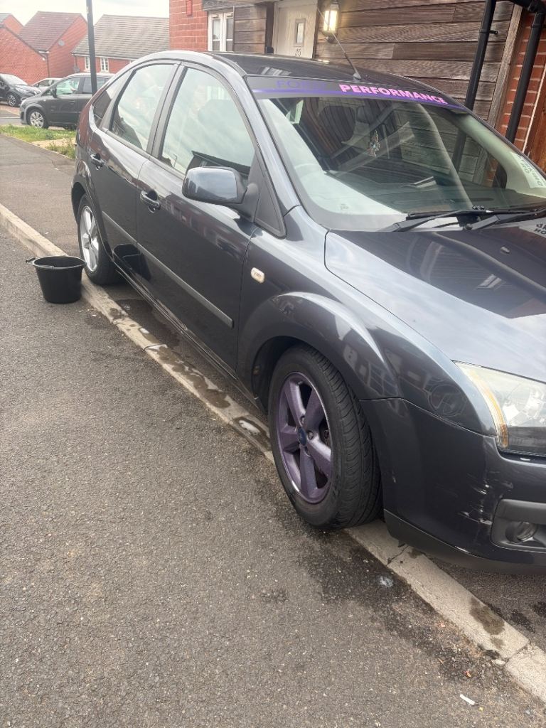 Bonnet and side panel mk2 focus 