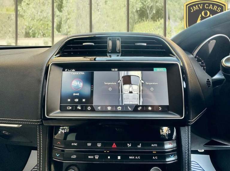 2018 Jaguar F-Pace 2.0d R-Sport 5dr Auto AWD ESTATE DIESEL Automatic