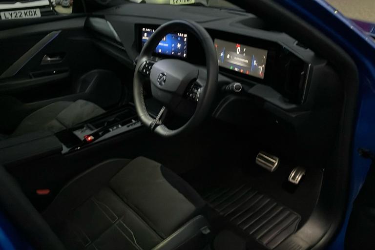  Vauxhall Astra Sports 1.2 Turbo Ultimate Sports Tourer 5dr Petrol Auto Euro 6