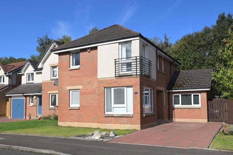 Luxurious 4 bedroom detached House ** Bankton **