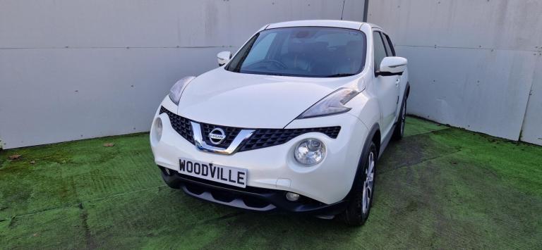 2014 Nissan Juke 1.2 DiG-T Tekna 5dr HATCHBACK PETROL Manual