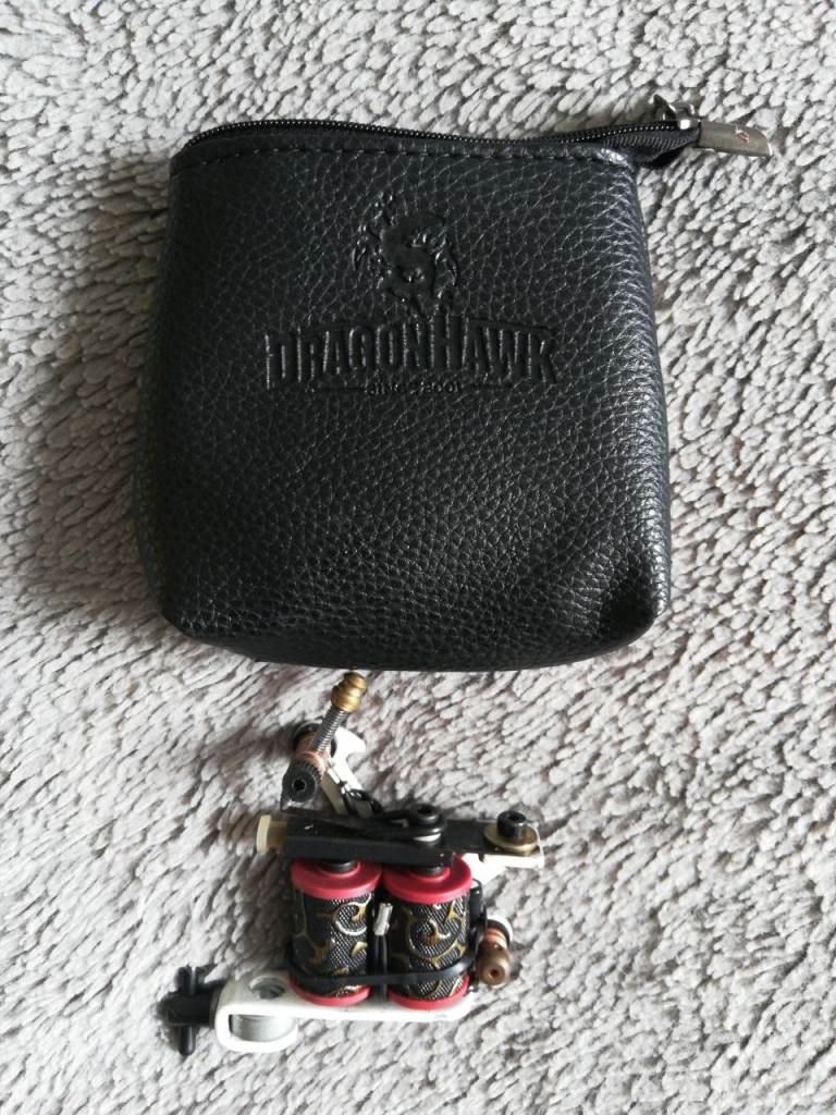 Dragonhawk Tattoo Machine with Case – Good Condition