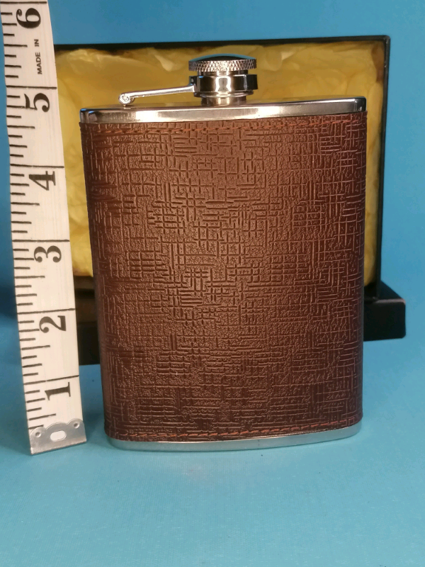 Real Leather hip flask. Braun colour. 