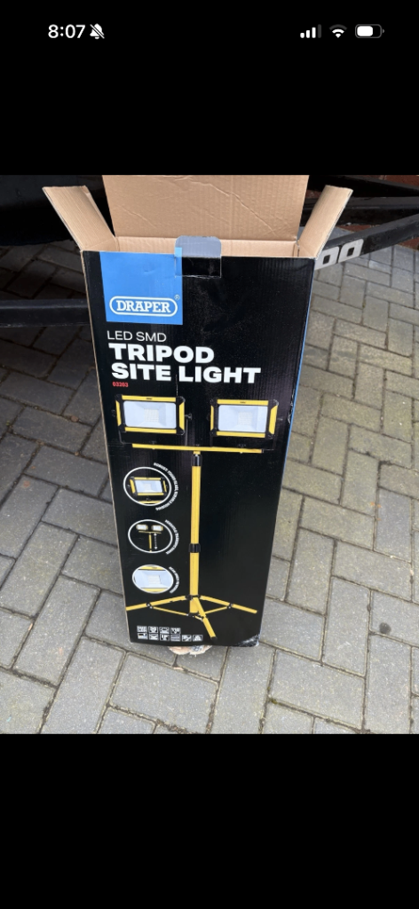 Site light work light 110v new in box 