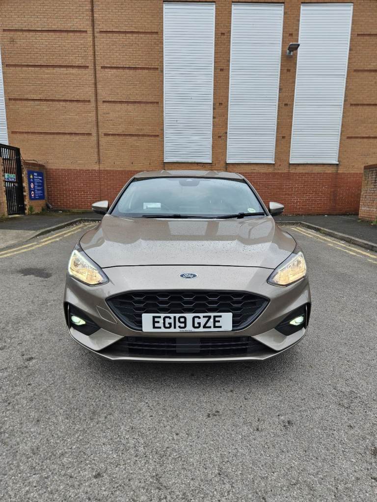 2019 Ford FOCUS| Hatchback |Manual 