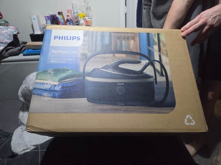 Philips perfect care 8000 series steam generator iron