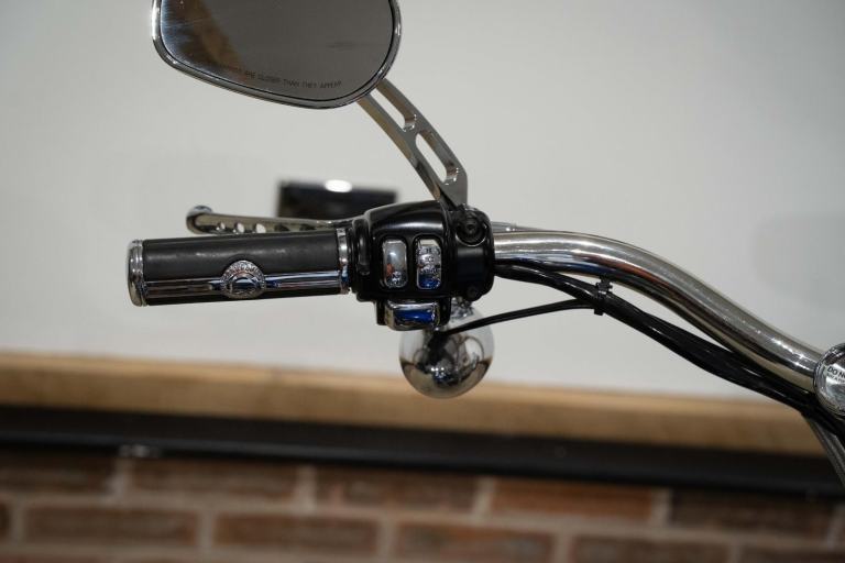 2004 Harley-Davidson FXDL Low Rider 1450 only 10k miles