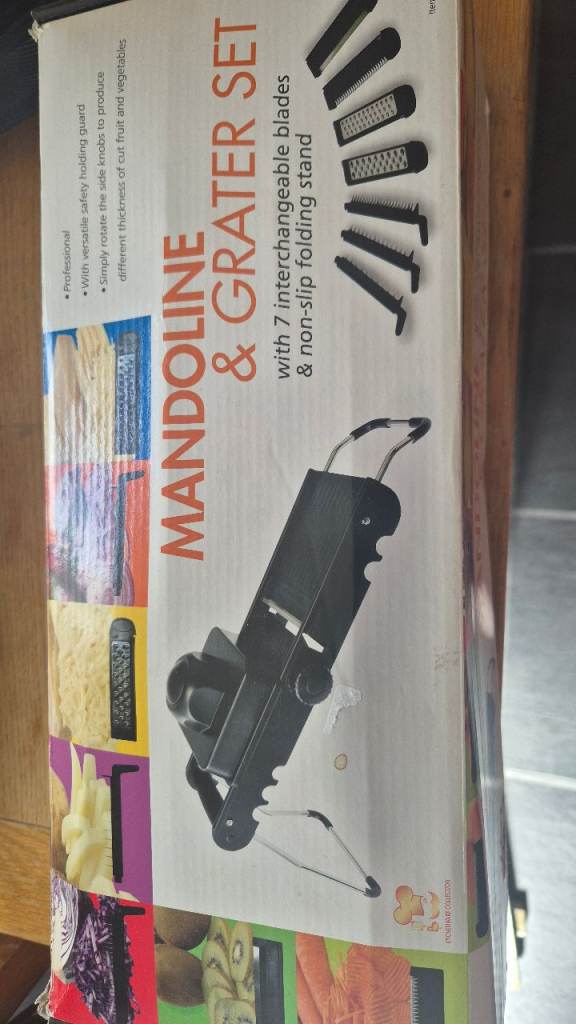  Mandoline & grater