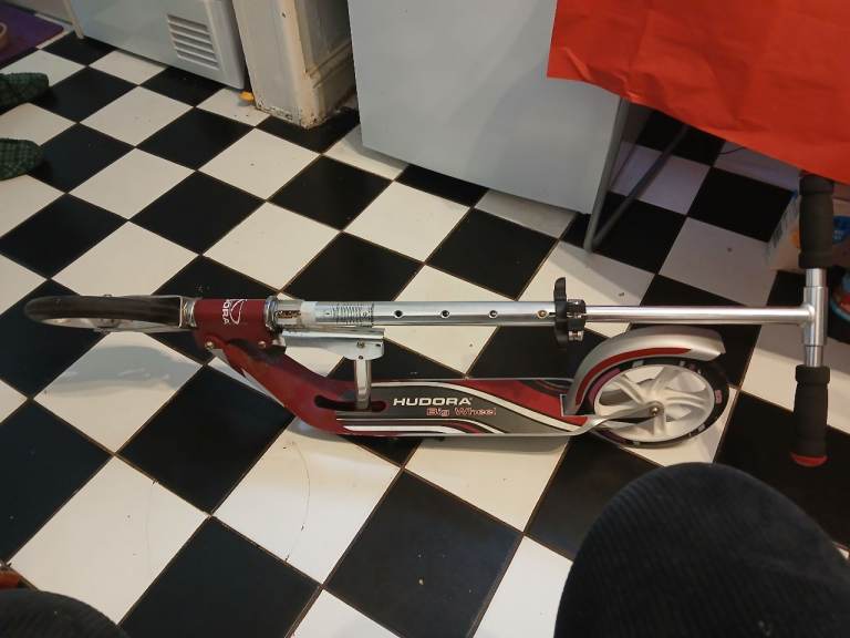 Scooter - adult - non electric