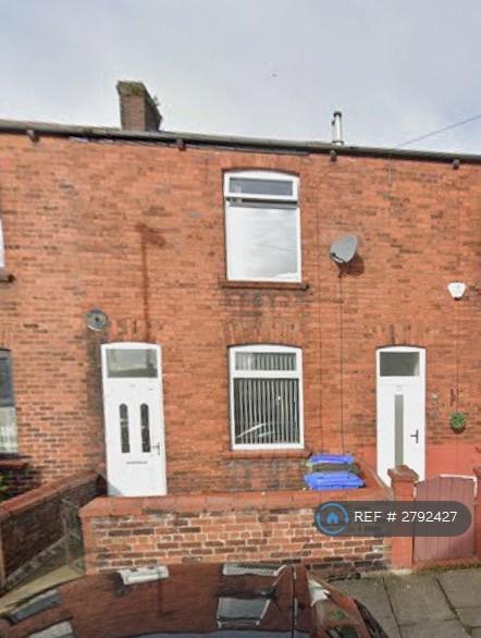 2 bedroom house in Lever St, Heywood, OL10 (2 bed) (#2792427)