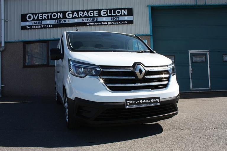 2023 Renault Trafic SWB 2.0 dCi Blue SL30 Business+ Panel Van 