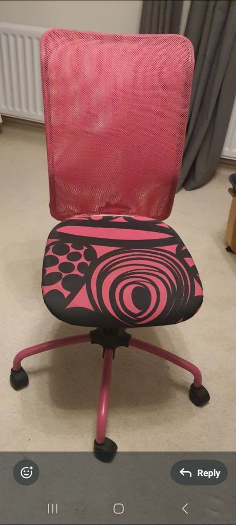 IKEA Torbjorn pink office desk swivel chair