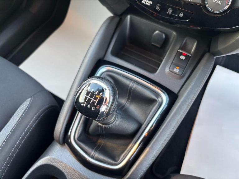 2017 Nissan Qashqai 1.5 dCi Acenta 5dr HATCHBACK DIESEL Manual