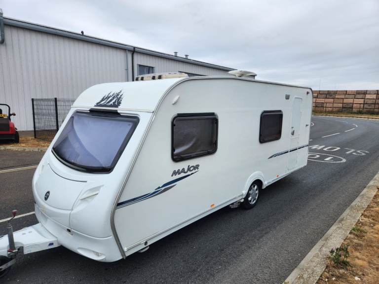 Sprite major six berth caravan 
