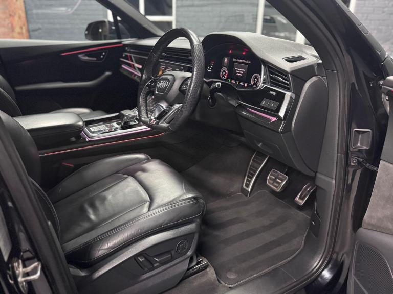 AUDI Q7 3.0 TFSI V6 55 Black Edition 2021