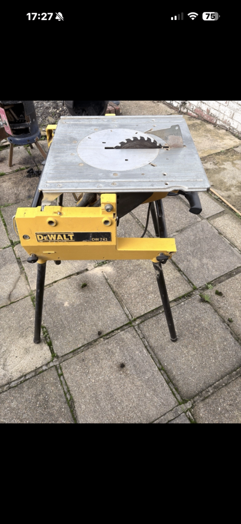 Dewalt Dw 743 flip over saw