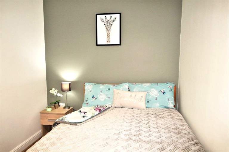🏡✨ SPACIOUS DOUBLE ROOM TO LET – MONKS ROAD, LINCOLN | 🎁 £200 OFF First Month 