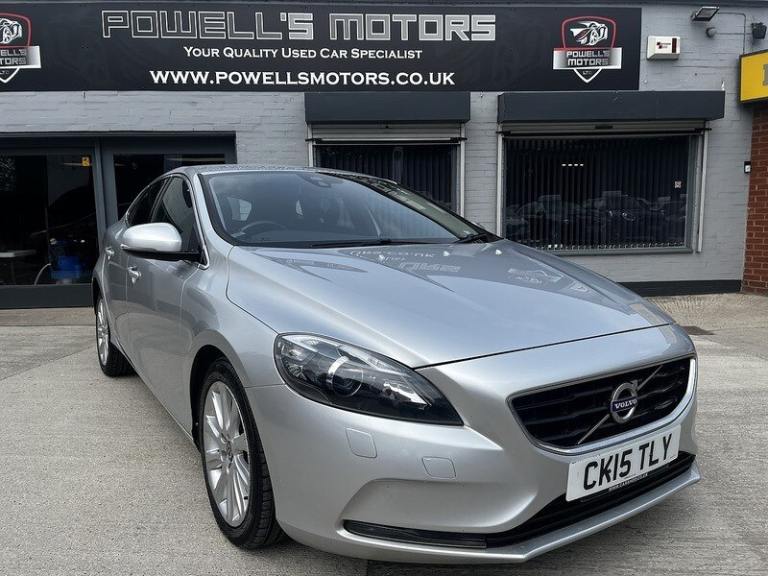 2015 Volvo V40 D2 SE Lux Hatchback Diesel Manual
