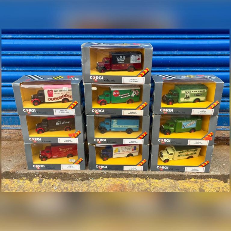 Vintage Corgi Classic Die-Cast Bedford OB Pantechnicon Livery Vans Trucks £5 EACH - LOT 3