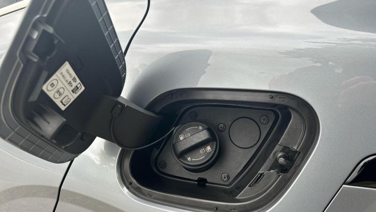 2025 Kia Sportage 1.6 T-GDi HEV GT-LINE S ESTATE Petrol/Electric Hybrid Automatic