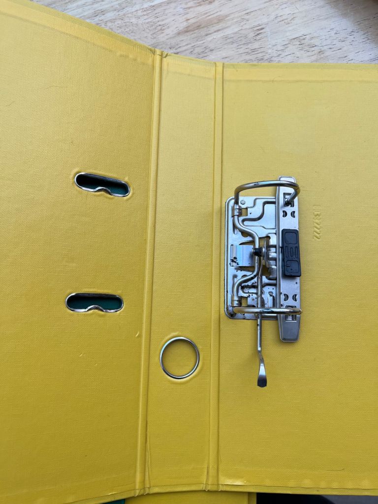 Stationery- 5 office lever arch folders A4, 2 fat, 3 inch hin