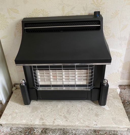 REDUCED to £165: Helmsley Gas Fire