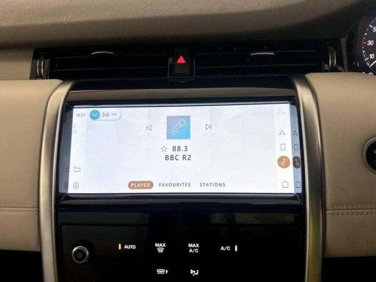 2021 Land Rover Discovery Sport 1.5 P300e 12.2kWh R-Dynamic HSE Auto 4WD Euro 6 (s/s) 5dr Automat...