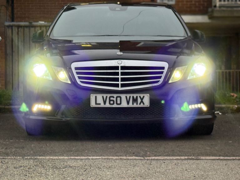 Mercedes-Benz, E CLASS, Saloon, 2011, Semi-Auto, 2143 (cc), 4 doors