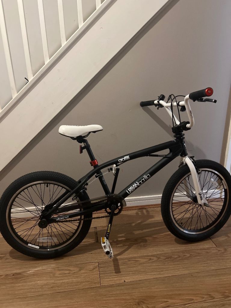 BMX 🚲 Brand New Urban Gorilla Graffiti Bike –  20 inch ; Excellent Condition : Bicycle