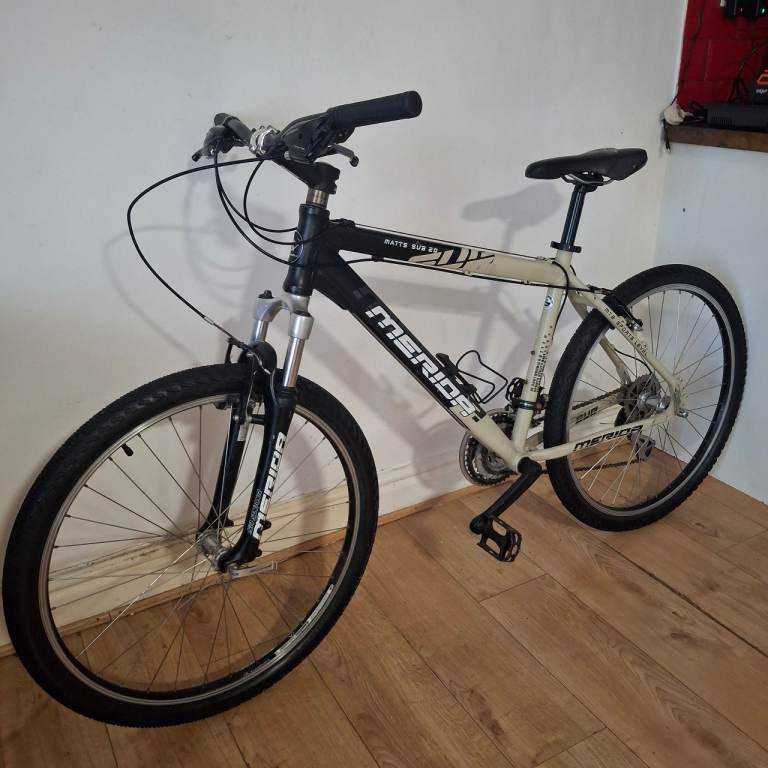 Mountain bike 