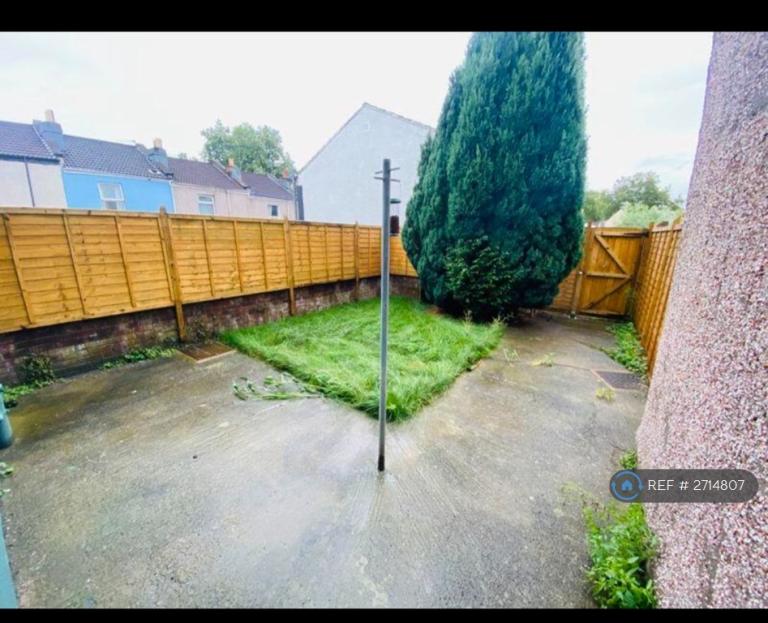 2 bedroom house in St. Johns Lane, Bristol, BS3 (2 bed) (#2714807)