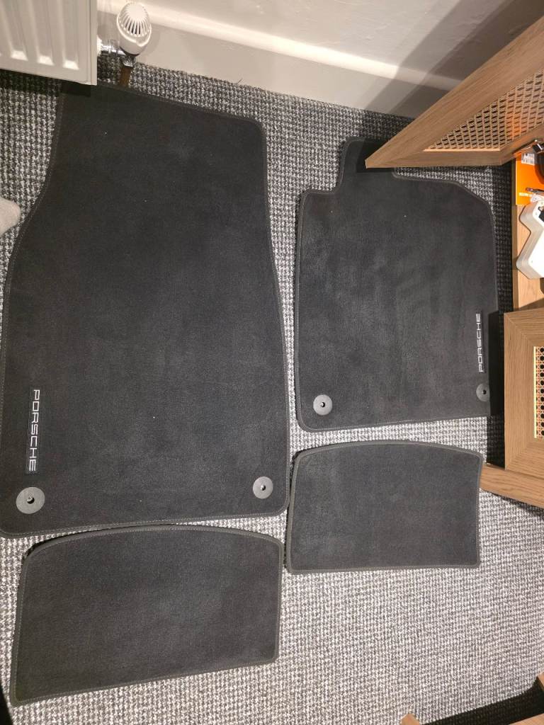 Porsche Mats