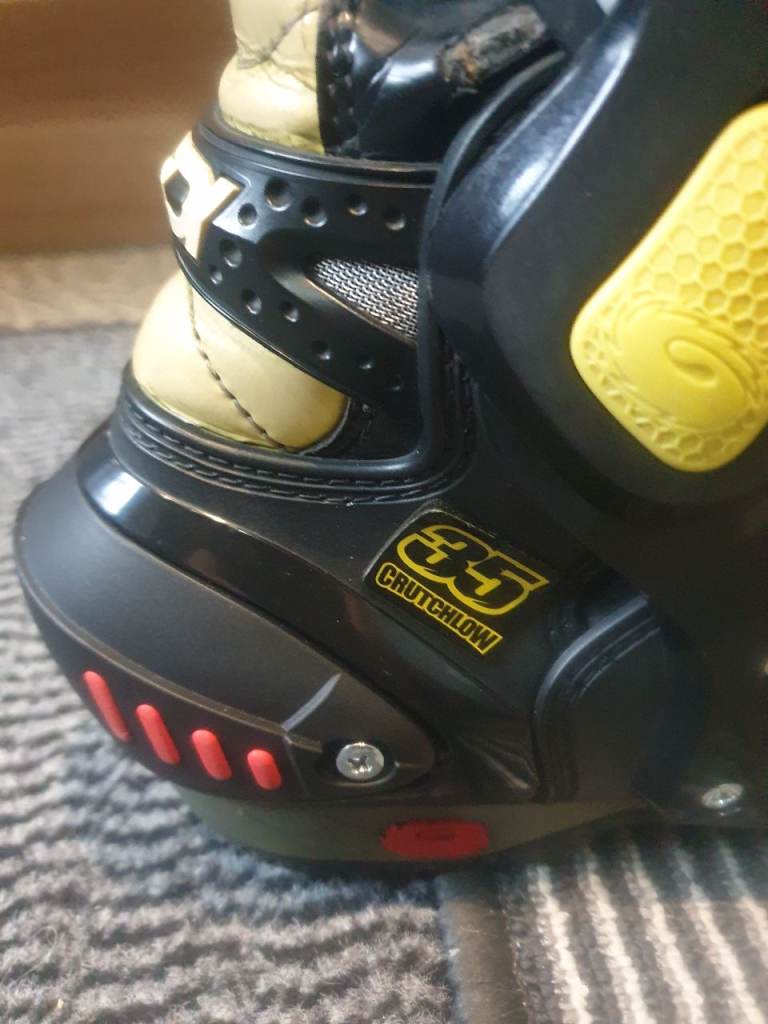 Carl crutchlow sidi vortice race boots 