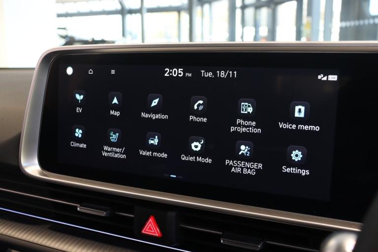 2025 Hyundai IONIQ 6 168kW Ultimate 77kWh 4dr Auto Saloon Electric Automatic