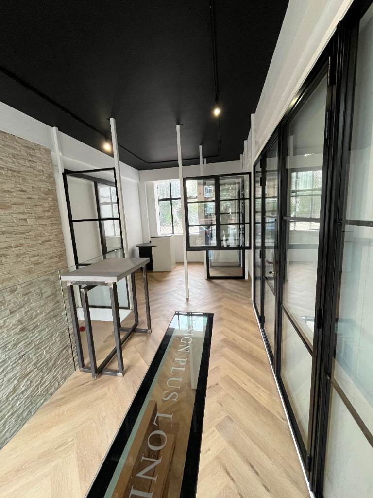 Shop, office, retail unit for rent close to Hammersmith and South Kensington and Fulham, W14, London